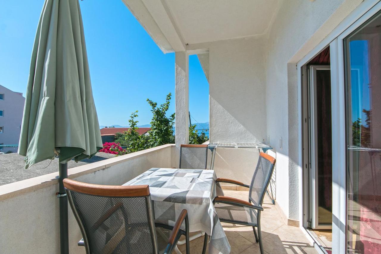 Apartments By The Sea Zivogosce - Blato, Makarska - 1057 Blato  Eksteriør bilde