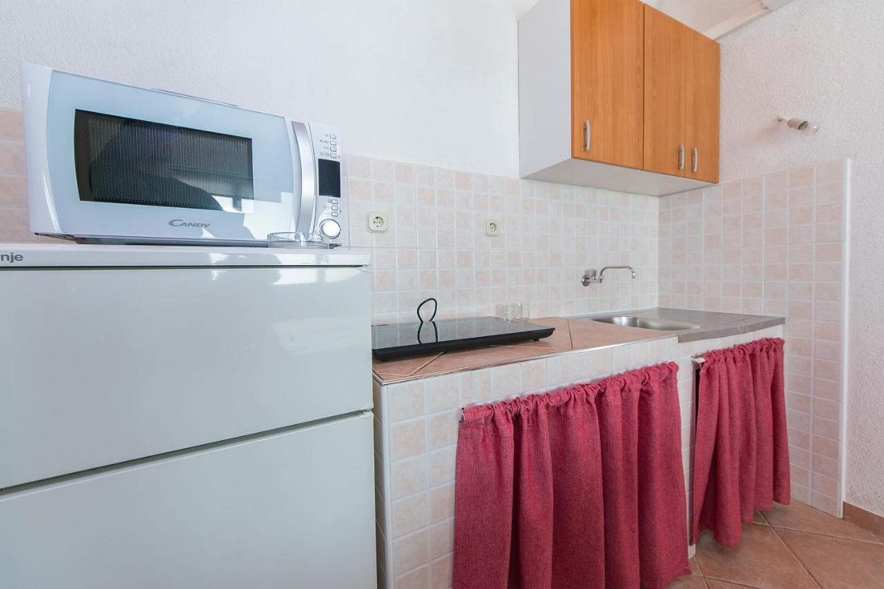 Apartments By The Sea Zivogosce - Blato, Makarska - 1057 Blato  Eksteriør bilde