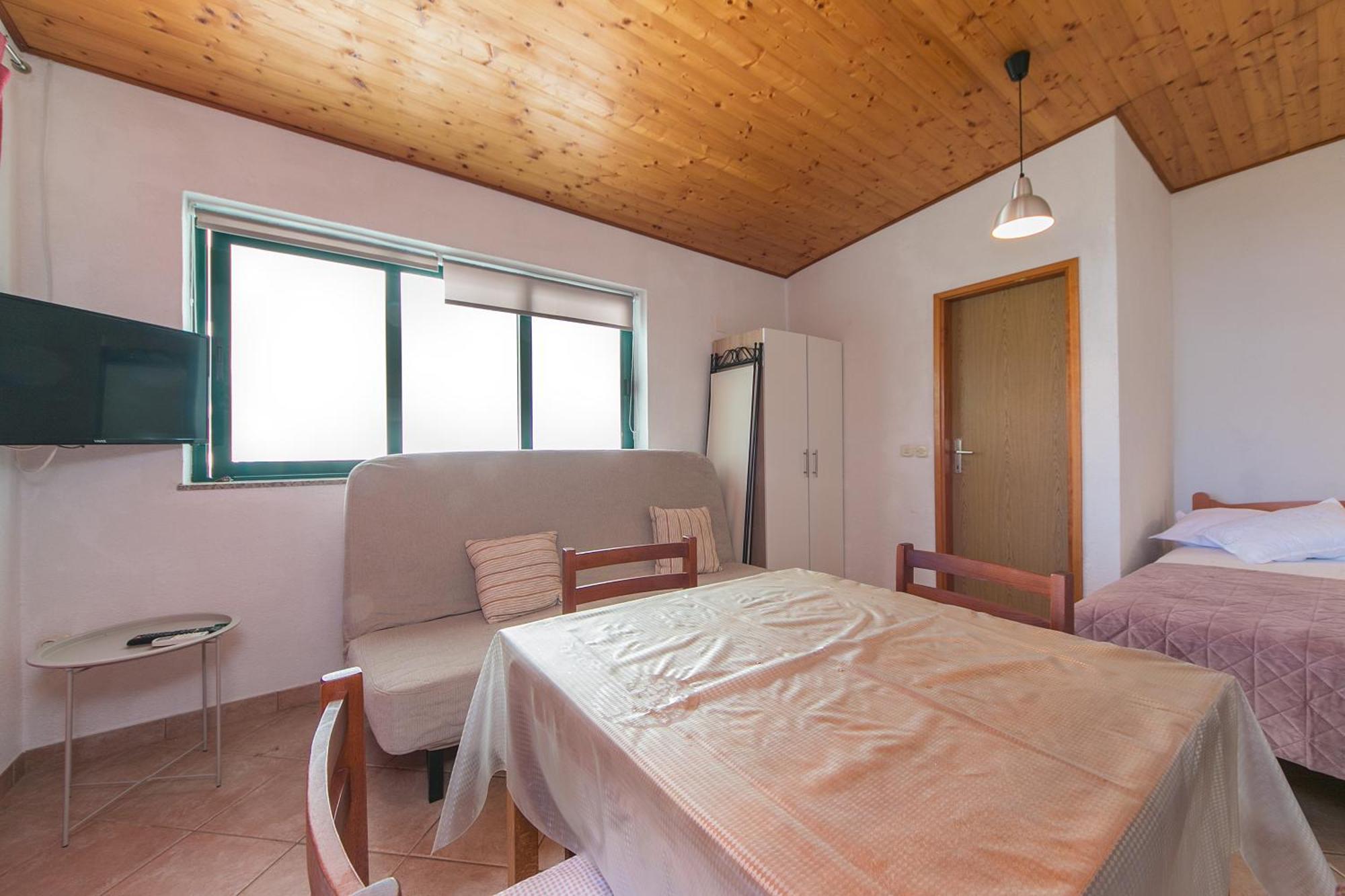 Apartments By The Sea Zivogosce - Blato, Makarska - 1057 Blato  Rom bilde