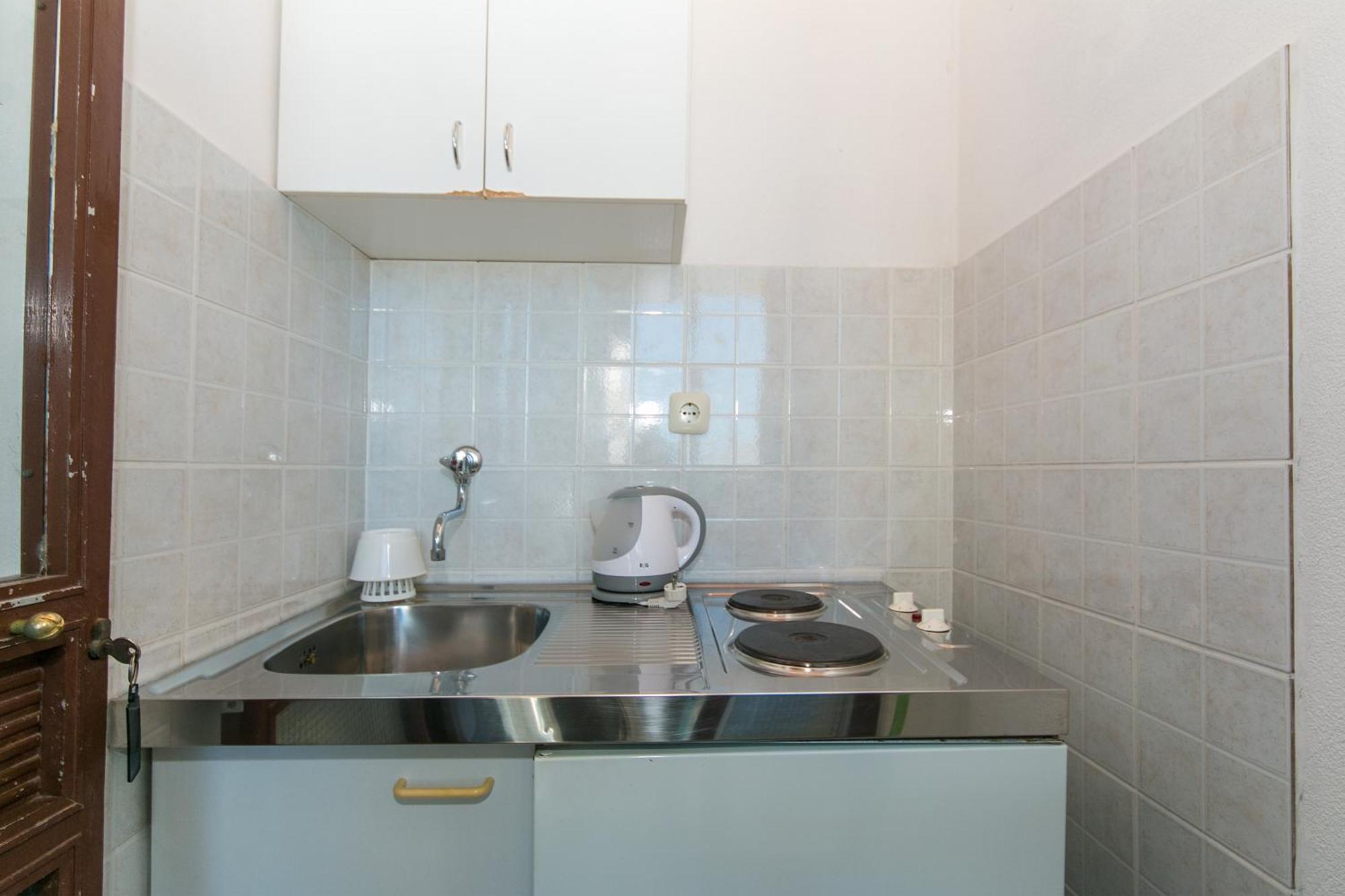 Apartments By The Sea Zivogosce - Blato, Makarska - 1057 Blato  Rom bilde